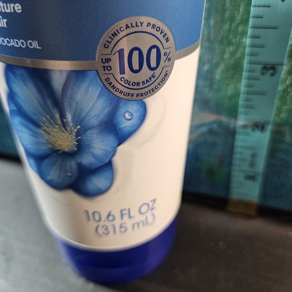 Head & Shoulders Deep Moisture Conditioner Bundle & Save Prices Listed - Picture 2 of 7